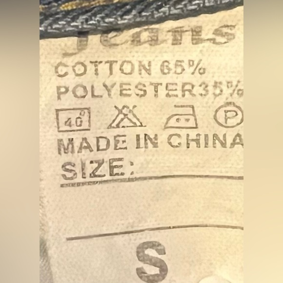 "Mom Jeans" Women's Distressed Jeans Sz Small - Picture 4 of 4